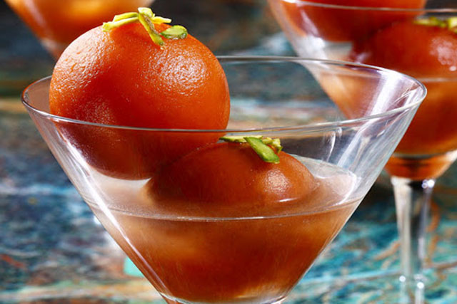 Gulab Jamun - The Sweetest Indian Food That You Can Eat Today