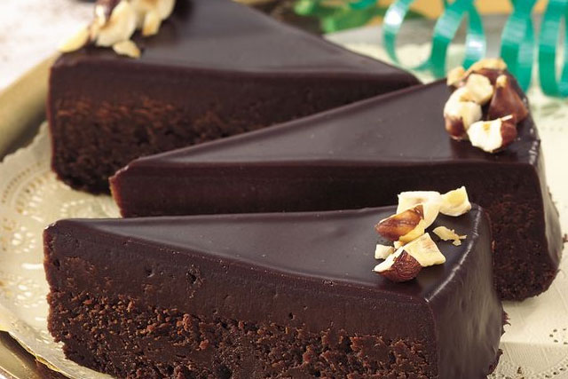 Chocolate Fudge Cake - the Ultimate Dessert That You Need to Try at Least Once in Your Lifetime