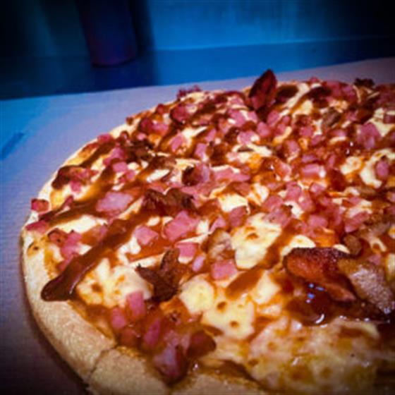 Select Pizza in Manurewa Order Pizza Online for Takeaways Order Meal